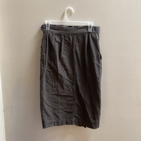 Bridge and burn skirt - Picture 2 of 5